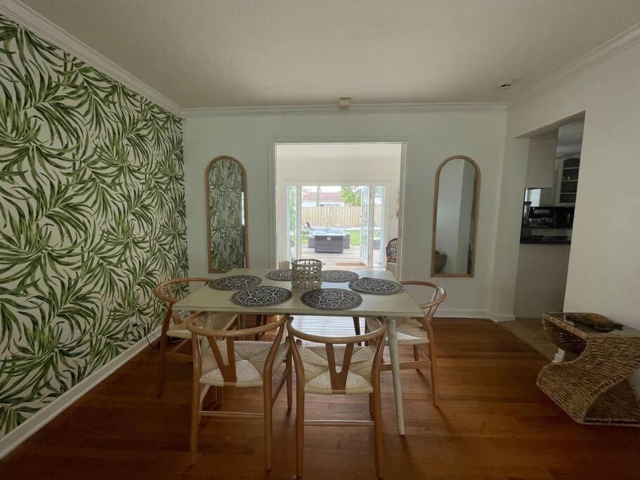 Hot Tub, Tiki Bar, Outdoor Shower, Near Intercoastal Waterway! West Palm Beach Exterior photo
