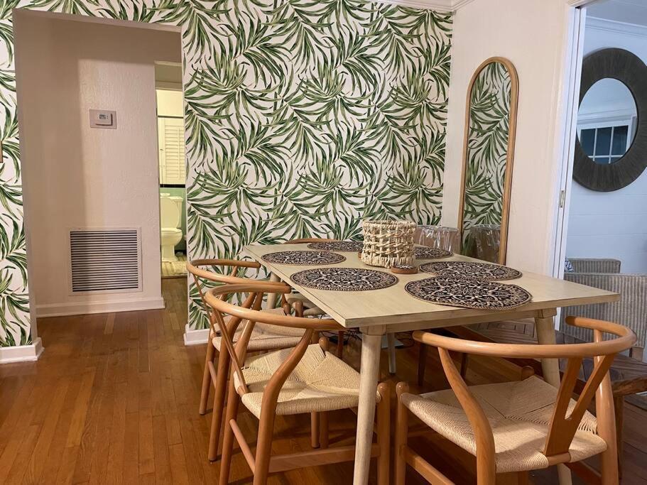 Hot Tub, Tiki Bar, Outdoor Shower, Near Intercoastal Waterway! West Palm Beach Exterior photo