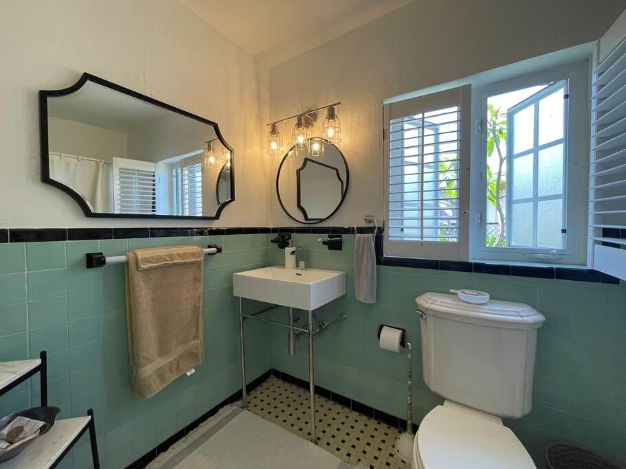 Hot Tub, Tiki Bar, Outdoor Shower, Near Intercoastal Waterway! West Palm Beach Exterior photo